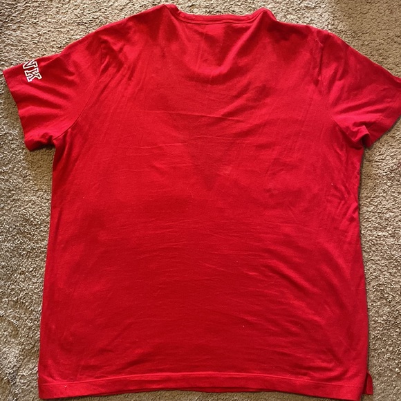 PINK Wisconsin Badgers Jump Around T-Shirt - Picture 3 of 3